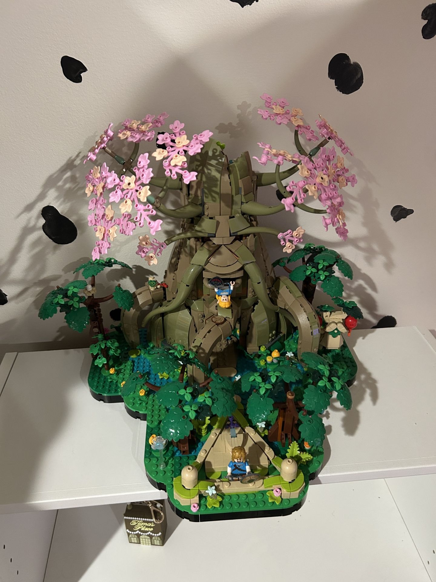 Legend Of Zelda Deku Tree LEGO Set