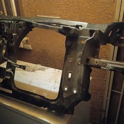 G35 Radiator Support 