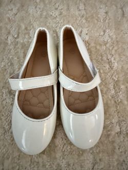 White dress shoe