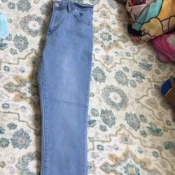 Giselle V Denim 