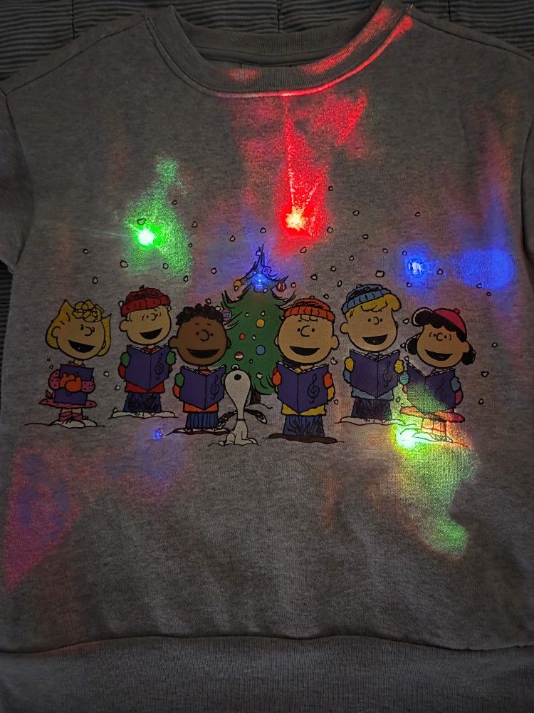 Peanuts Snoopy & Gang Light-Up Christmas Sweater Kids Size 7