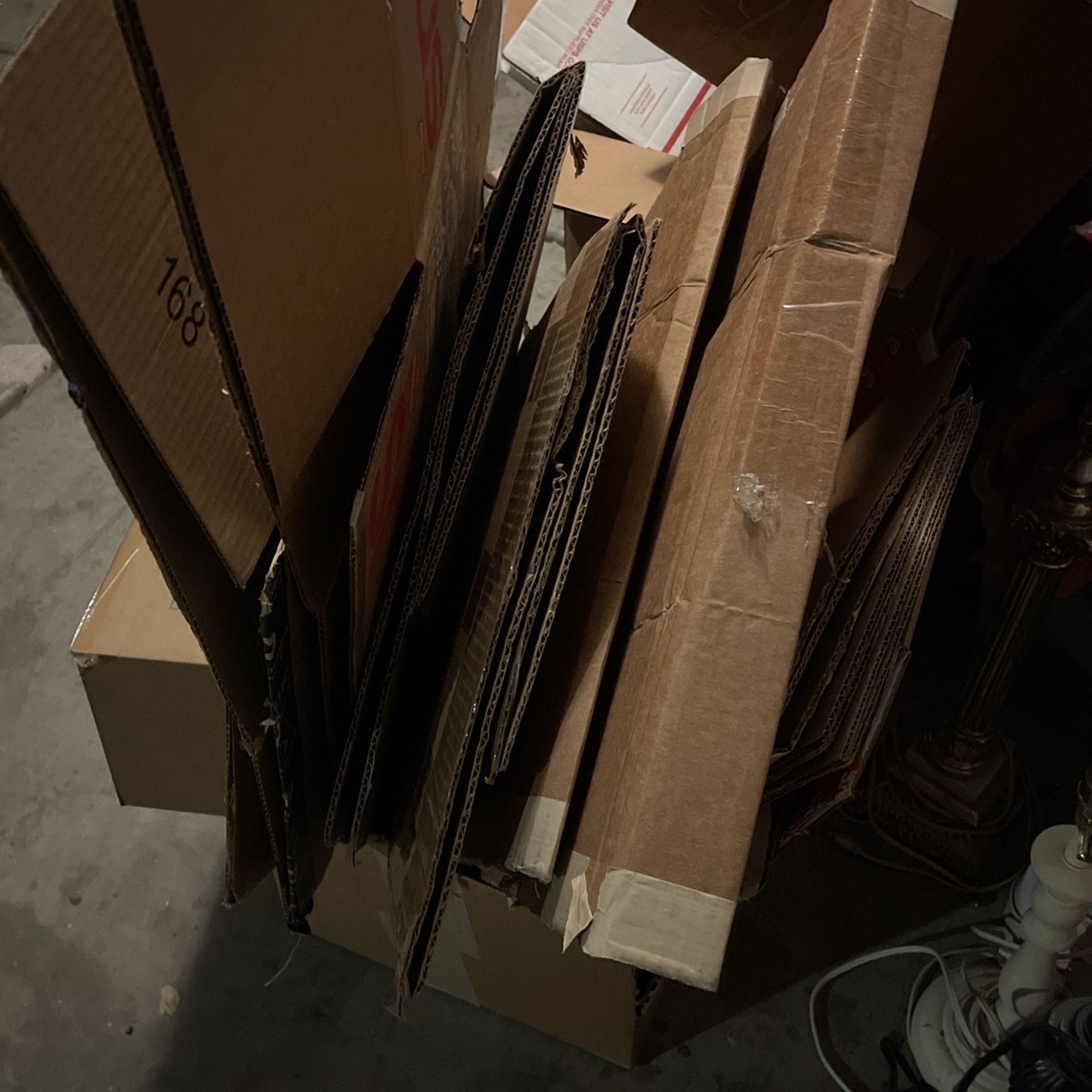 FREE Boxes And Packing Peanuts FREE 44Th Street And baseline for Sale