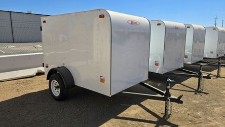 Carson Enclosed Lite 5 x 8 Trailer