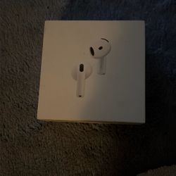 AirPods 4 Noise Canceling 