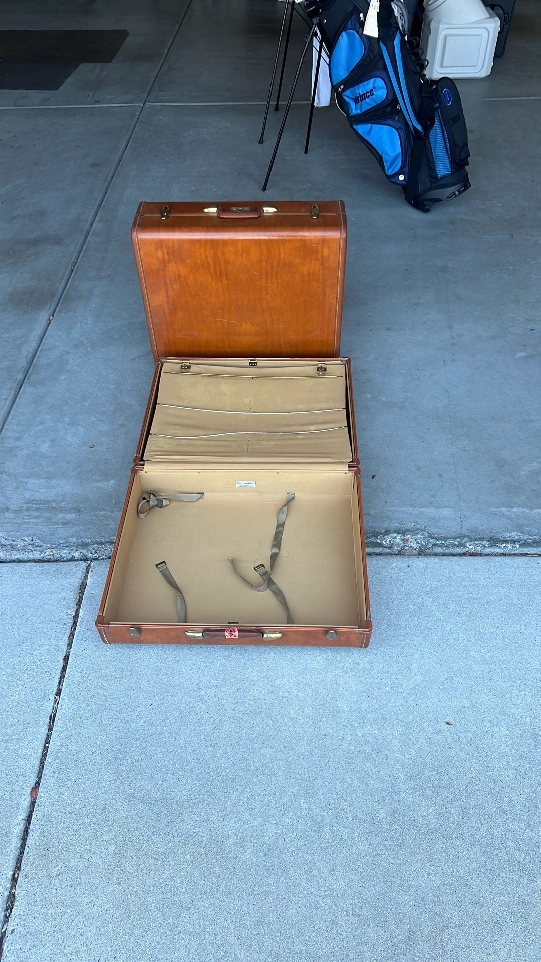 Old Leather Samsonite Luggage
