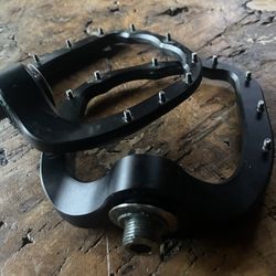 Outlier Pendulum Pedals Black MTB