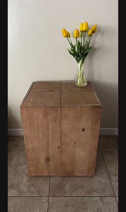 Accent Table 