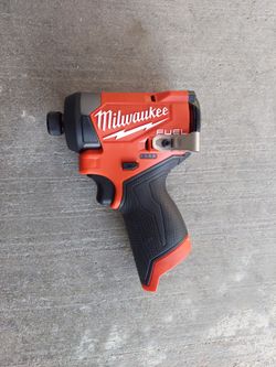 New Milwaukee FUEL 1/4" Hex Impact Driver M12  Tool Only.