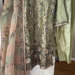 Beautiful Pakistani/Indian Party Wear