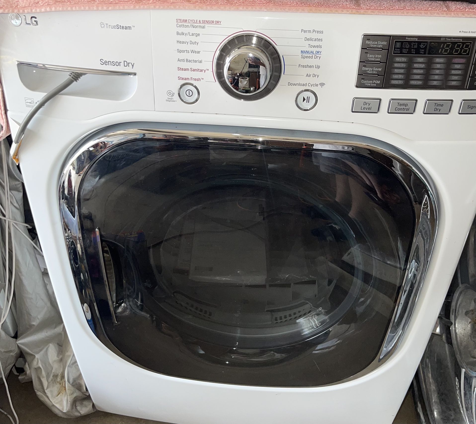 LG Truesteam Gas Dryer 