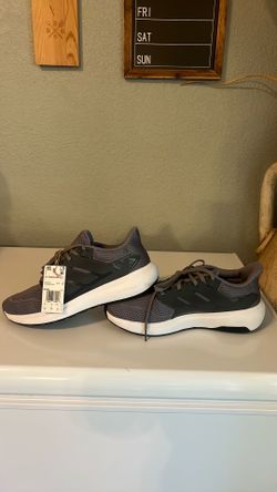 Adidas’s Men Running Tennis Shoes