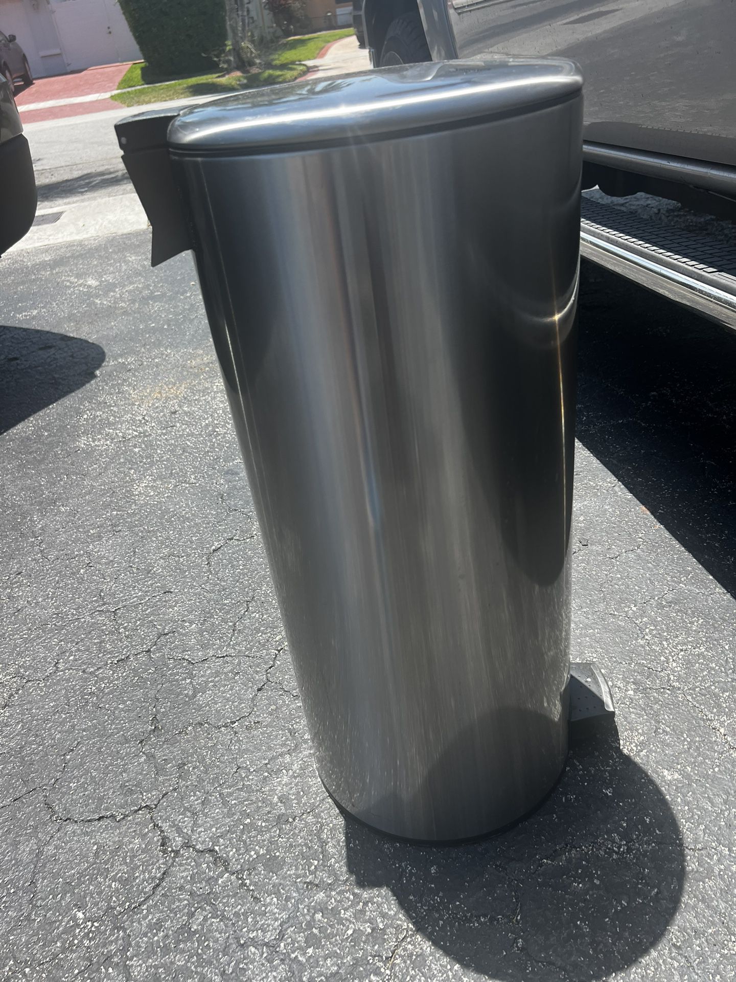 Stainless Steel Trash can 