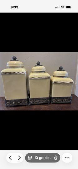 Gracious Goods canister Set