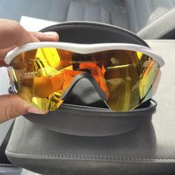 Oakley Sunglasses *NEW*