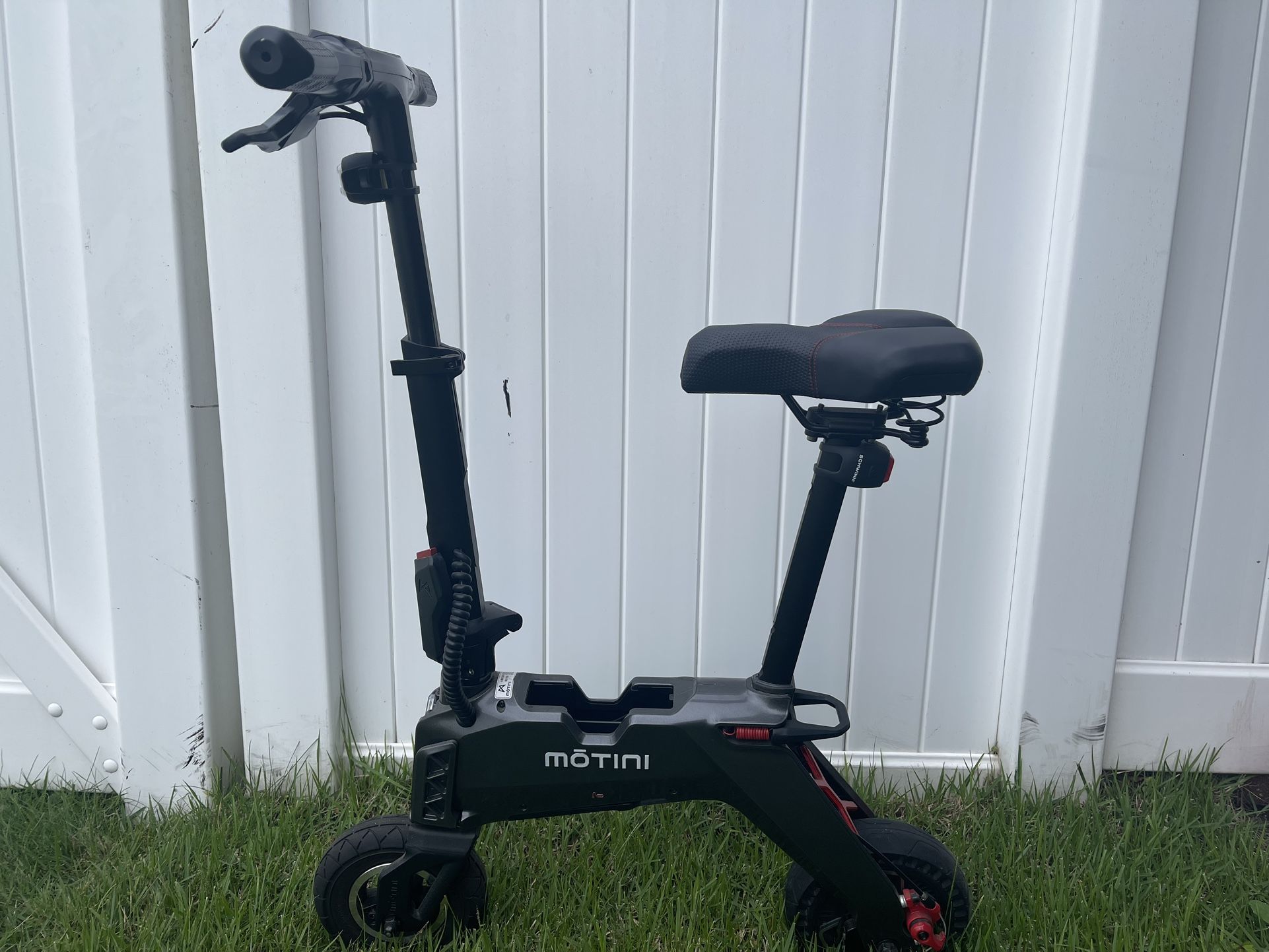 Motini Nano 36V 250W Lithium Electric Scooter[Foldable]