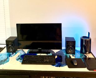 Fostex 5inch Active Studio Speakers - Pair - Black