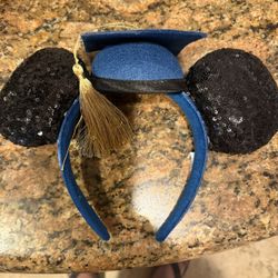 Disney Mickey Mouse Graduation Cap Class