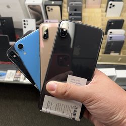 iPhone 8 / 8 Plus / X / XR / XS Max Factory Unlocked / International
