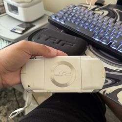 Psp White Chunky Model