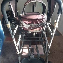 Joovy Big Caboose Sits 3