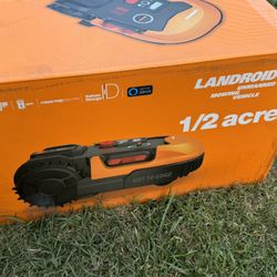 WR155 Worx 20V LANDROID L 1/2-Acre Cordless Robotic Mower - 5.0Ah Battery - New