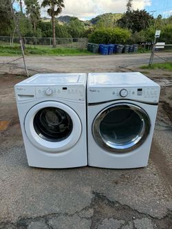 Whirlpool washer and dryer laundry