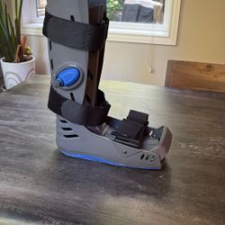 Medical Walker Boot Size L Air Pump