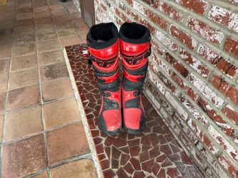 Fly racing motorcycle boots only worn once