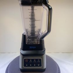 Ninja IQ Total Crushing Power Blender 