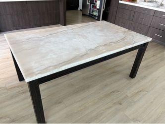 Dinning table
