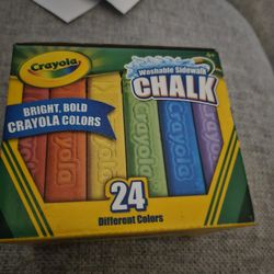 New Crayola Washable Sidewalk Chalk