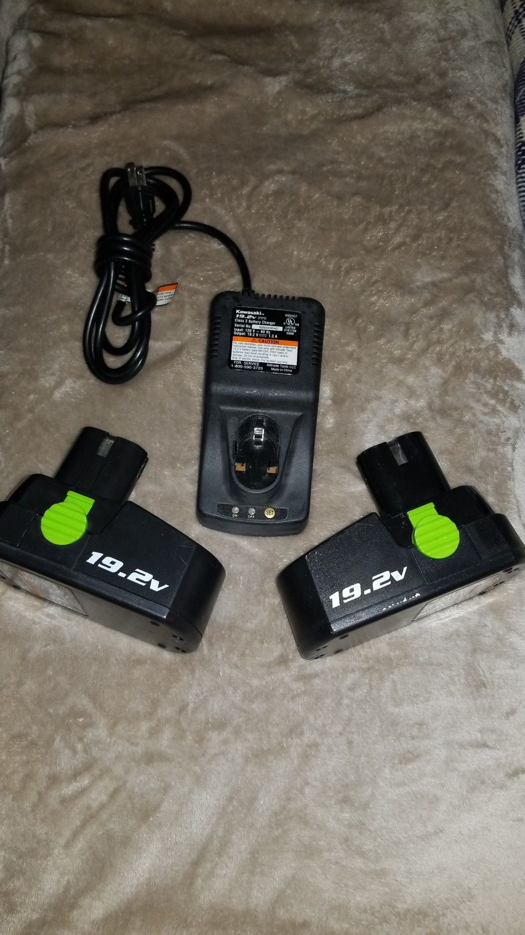 Kawasaki 19.2v charger and batteries