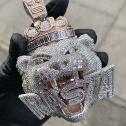Custom Jewelry And Watches