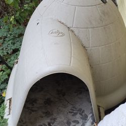 outdoor Igloo XL