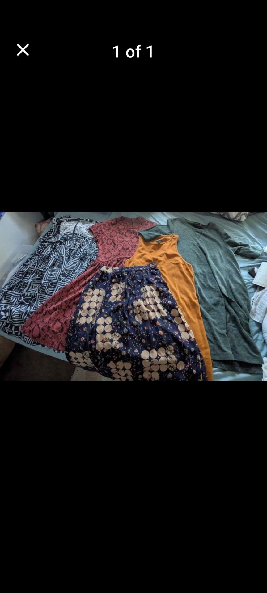 Small Dresses And Skirt