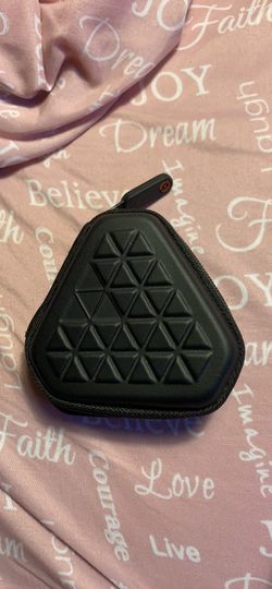 BEATS by dr Dre. Monster beats LADY GAGA black chrome