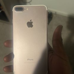 Broken iPhone 7 Plus – For Parts