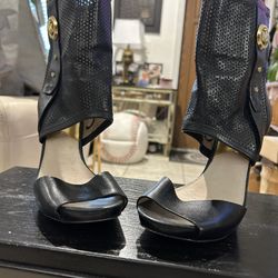 Size 9 Michael Kors Boot Heel