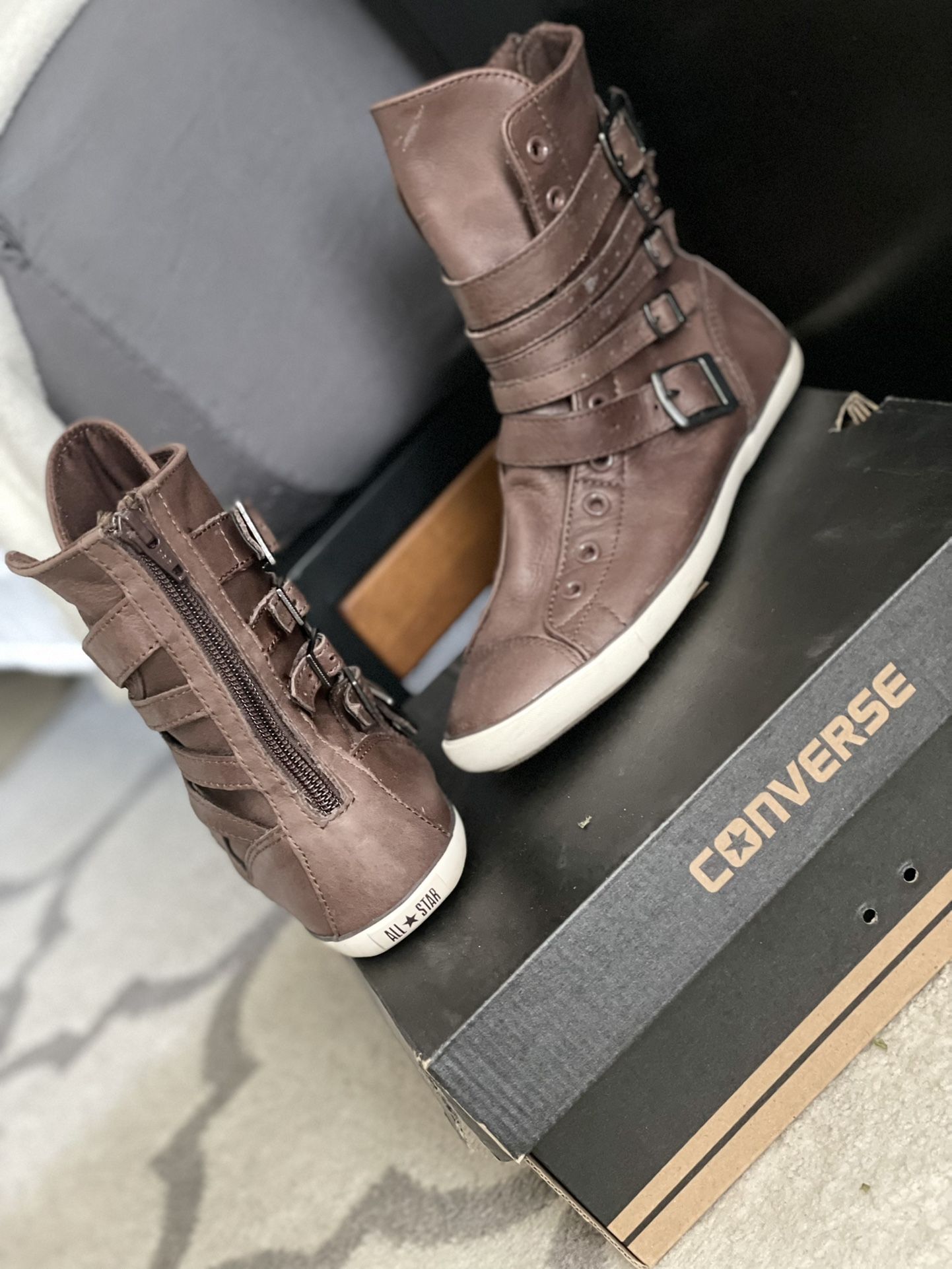 Converse Boot