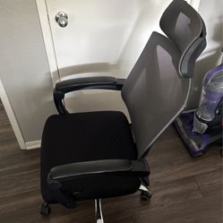 Office Chair With Footrest