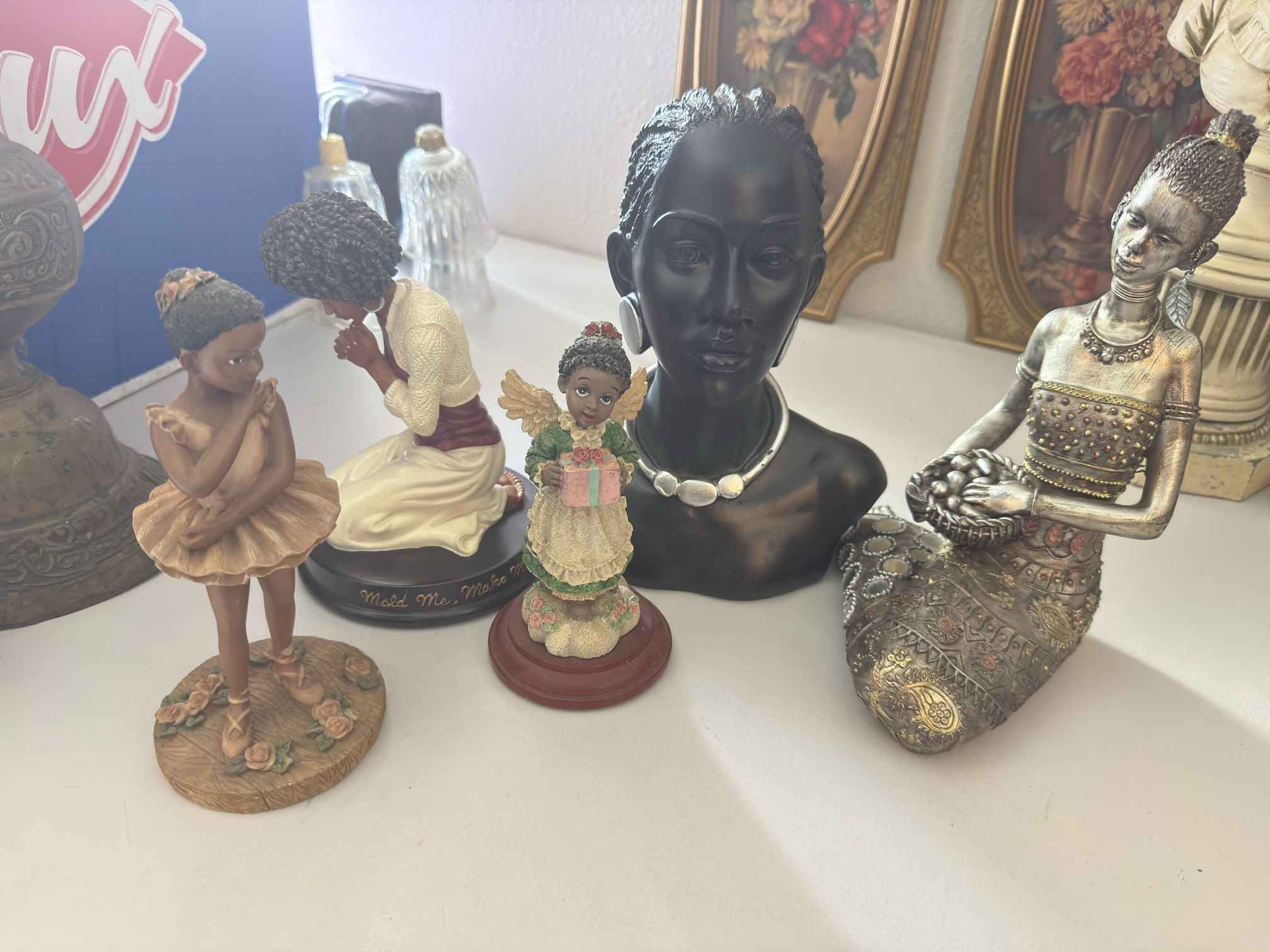 🖤 Collection of 5 African & Inspirational Figurines – One Lot
