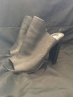 Steve Madden Black Heels