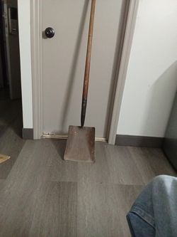  Shovels