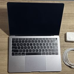 MacBook Air 13” i5
