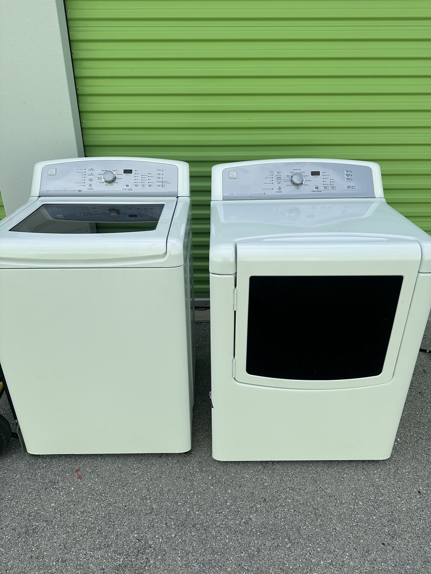 Kenmore White Washer & Dryer Set