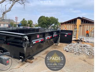 Waste Container/ Roll Off Dumpster 