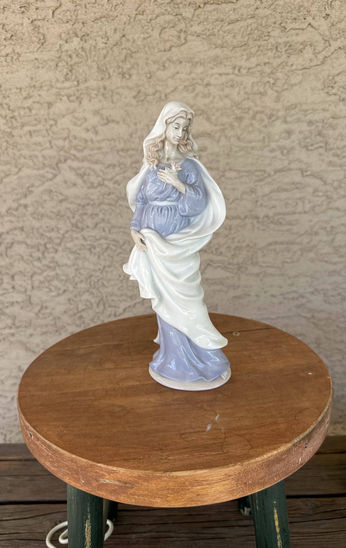 Valencia Collection Porcelain Mary Madonna Religious Statue Figurine 9”h