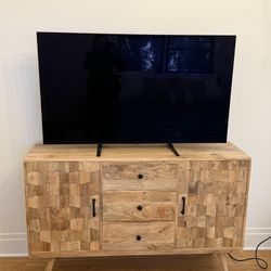 Like New Hardwood nightstands and Console Table