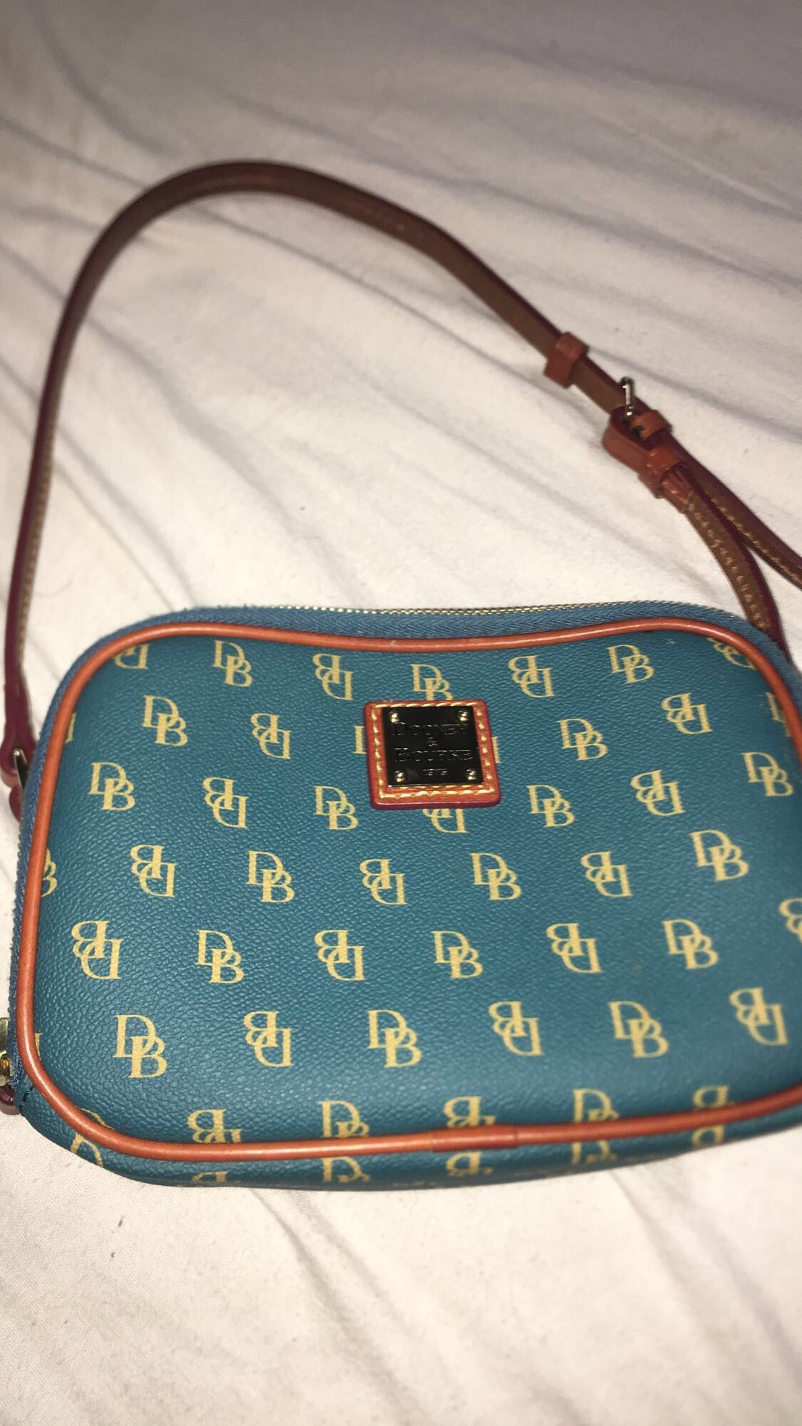 Dooney & Bourke Purse small