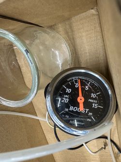 Auto meter boost gauge